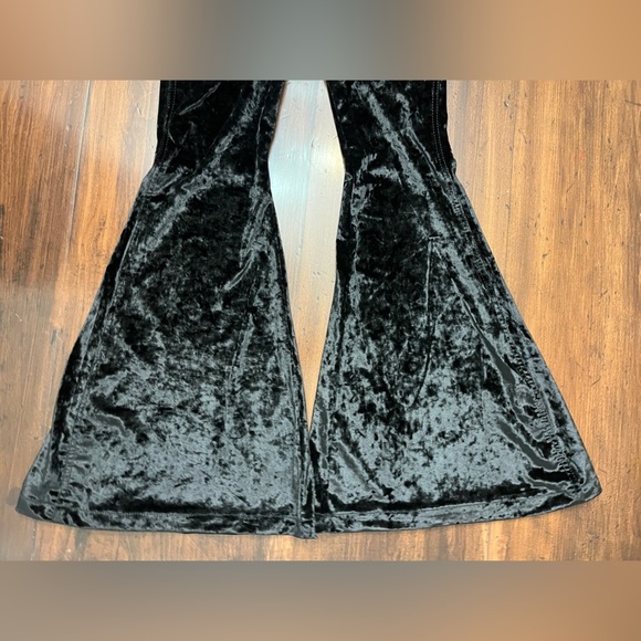 Wrangler Retro High Rise Flare Size 26 X 30 Black Crushed Velvet Stretch Cowgirl - Picture 11 of 15